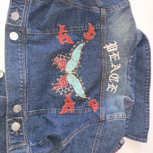 PEACE studded and embroidered cropped jean jacket by J2 Jean - Picture 5 of 9